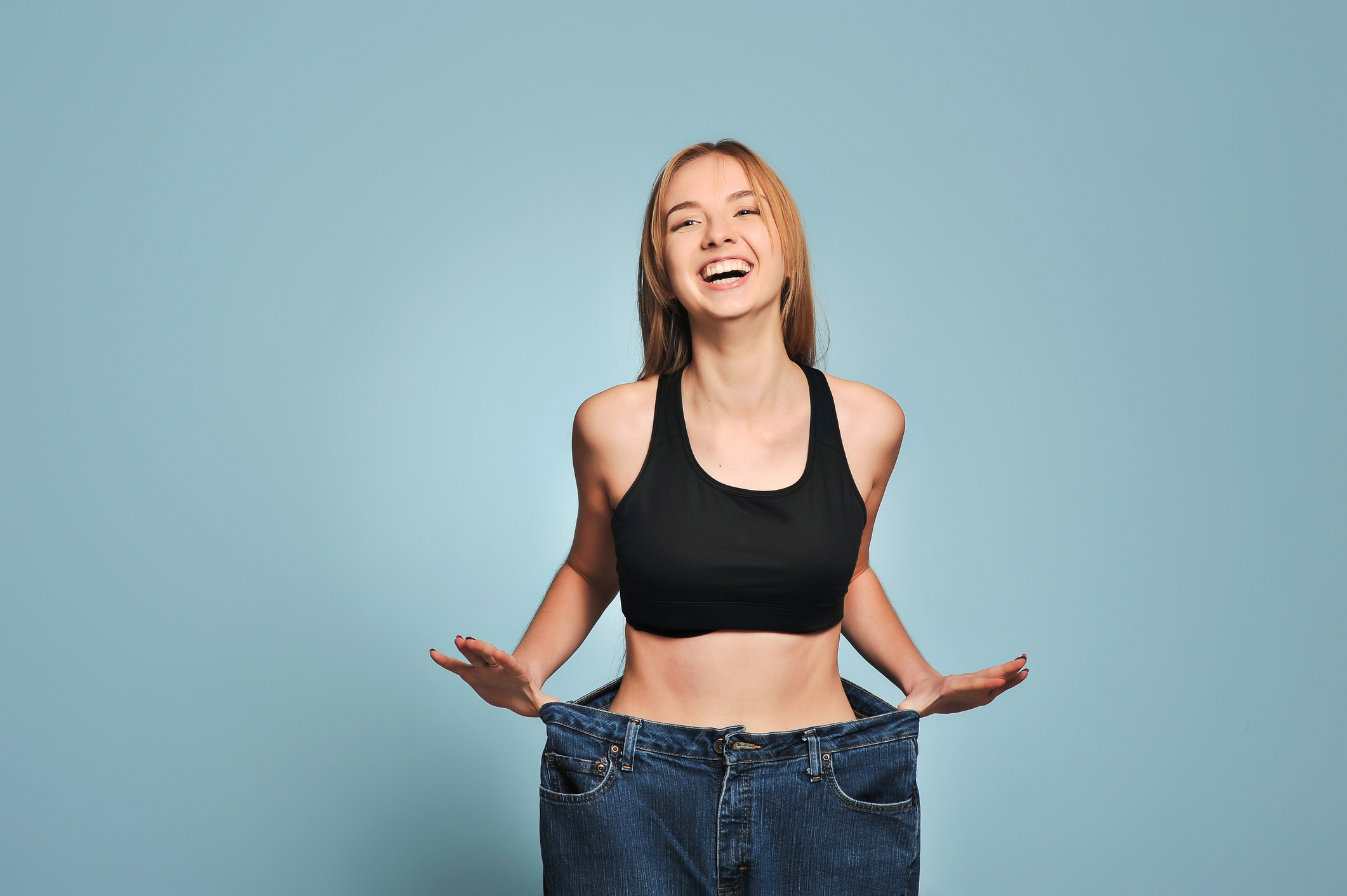 Deadlines-woman-shows-her-weight-loss